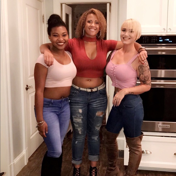 Meet your Posher, Mackenzie - Picture 6 of 8